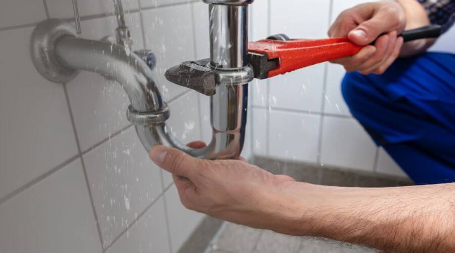 Expert burst pipe repair services in Shady Valley, TN
